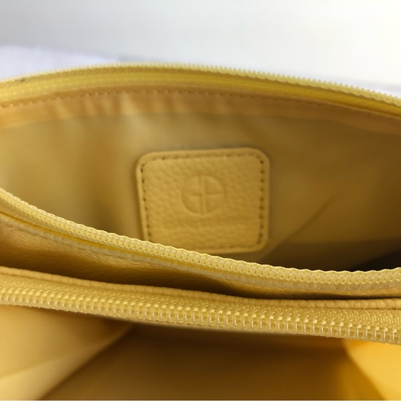 Giani Bernini Softy Core, Wheat, NWT - Picture 8 of 11